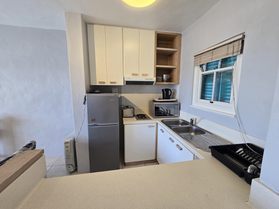 To Let 1 Bedroom Property for Rent in Mykonos Western Cape